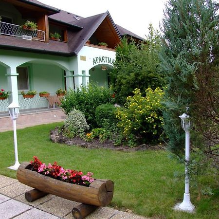 Rajna Apartmanhaz Bogács Exterior photo