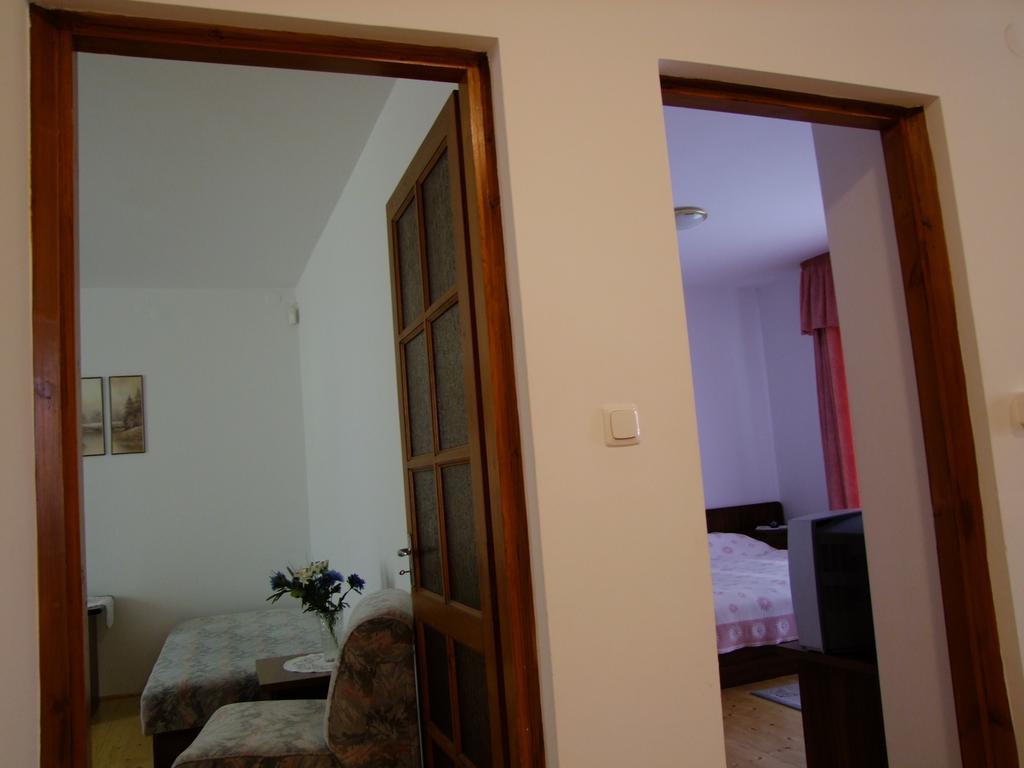 Rajna Apartmanhaz Bogács Exterior photo
