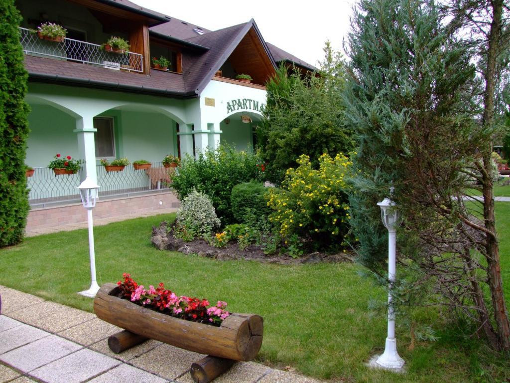 Rajna Apartmanhaz Bogács Exterior photo